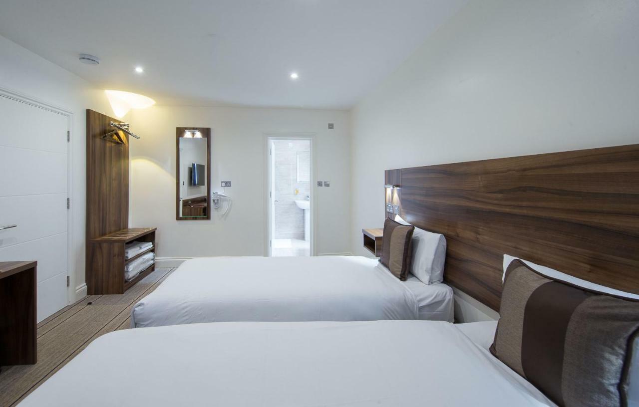 Heathrow-Windsor Guest House Slough Exterior foto